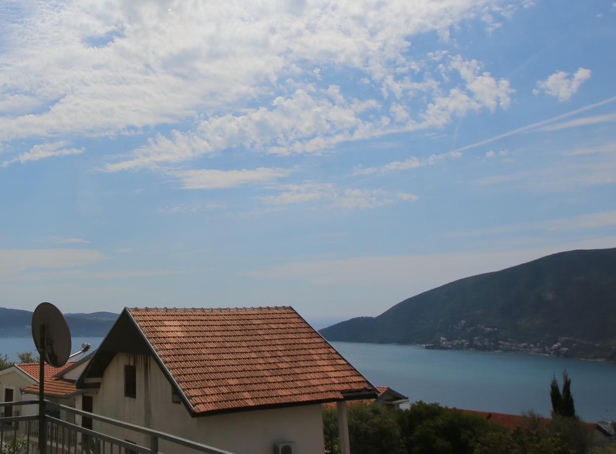 House By The Sea Villa Herceg Novi Eksteriør billede
